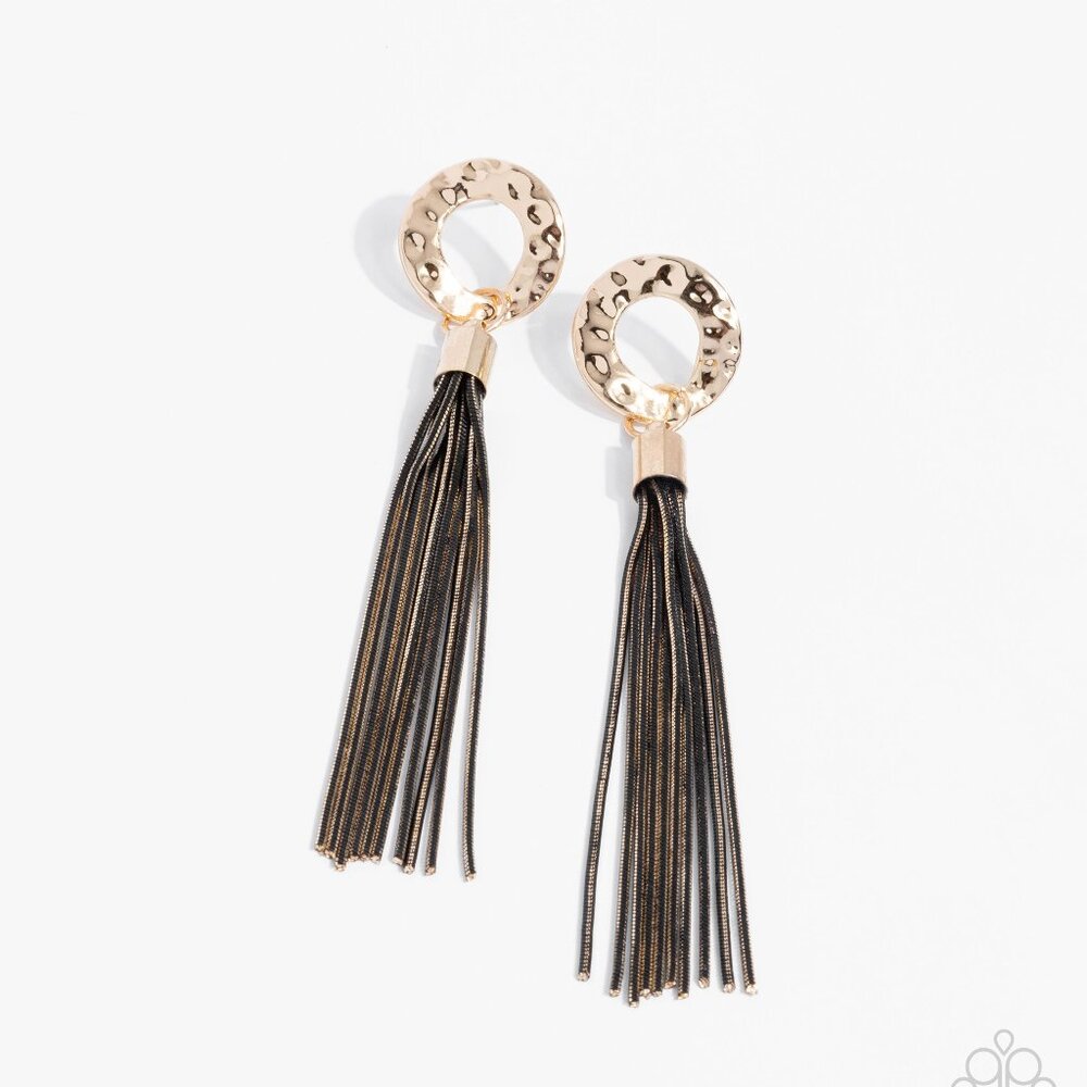 Paparazzi Corded Character - Black
